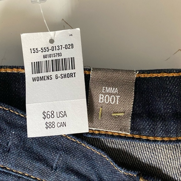 NWT A&F Emma Bootcut Jeans DarkWash 6 Short Petite - Picture 2 of 9